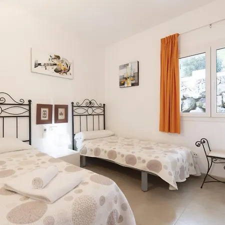 Villa Arual